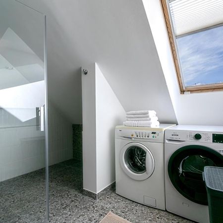 Luxury Apartment With Balcony In Downtown Budapešť Exteriér fotografie