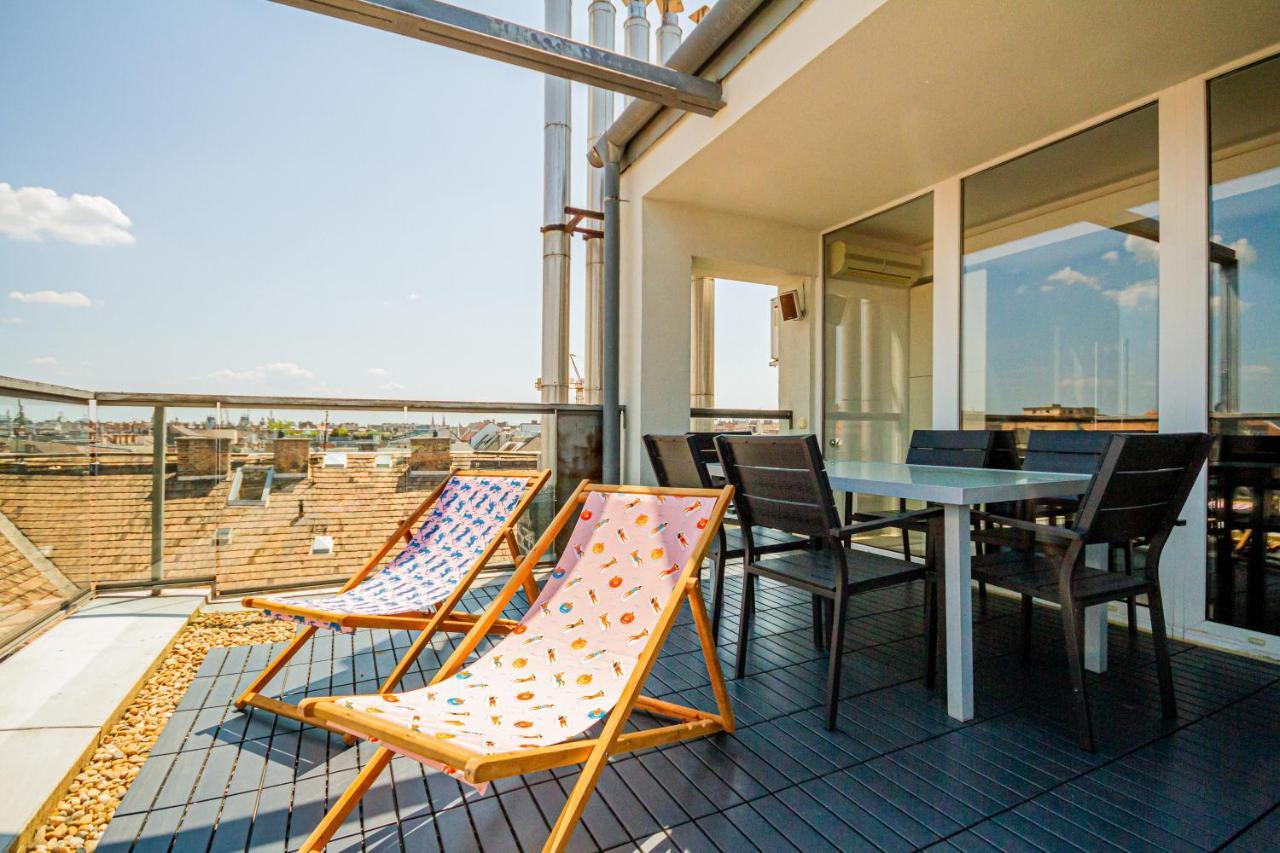 Luxury Apartment With Balcony In Downtown Budapešť Exteriér fotografie