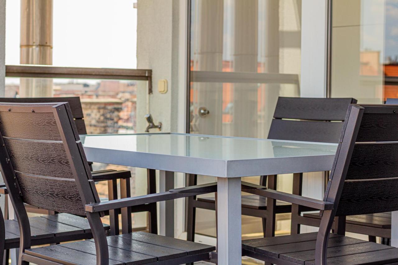 Luxury Apartment With Balcony In Downtown Budapešť Exteriér fotografie